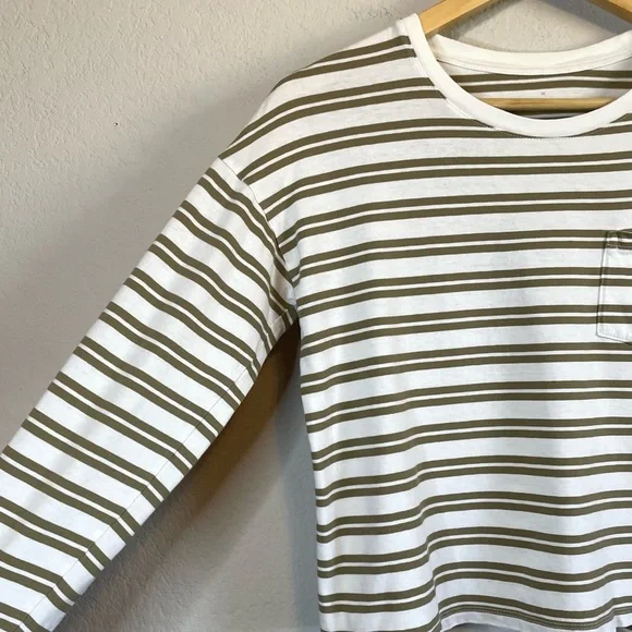 Everlane Long Sleeve Box Cut Pocket Tee Olive Green Tan Striped Shirt Size XS - Picture 4 of 10